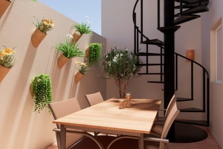 Inspirada en los encantadores patios andaluces, esta versión contemporánea trae macetas de terracota y plantas vivaces.