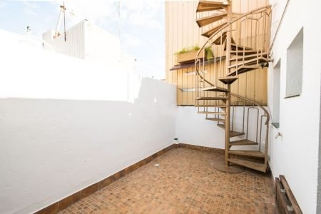 El patio antes de cualquier intervención.